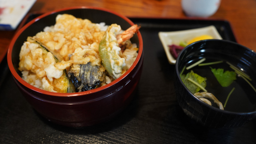 天ぷらを食べ過ぎるとどうなるのか
